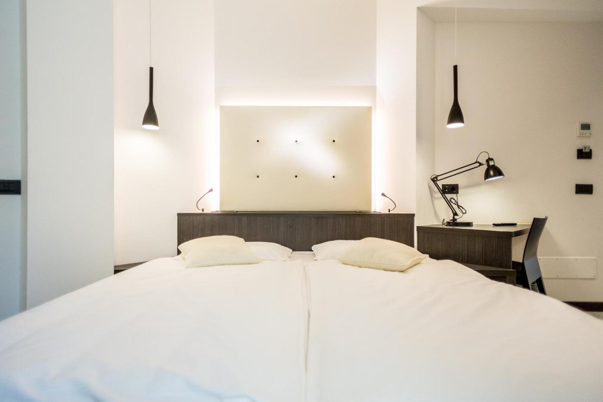 Hotel Pace ตอร์รีเดลเบนาโก ภายนอก รูปภาพ
